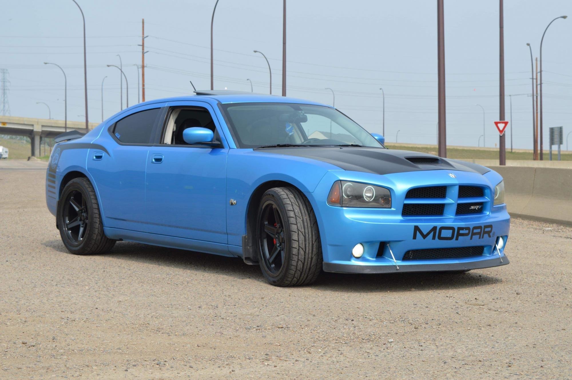 Dodge Charger Gloss Black FR 73