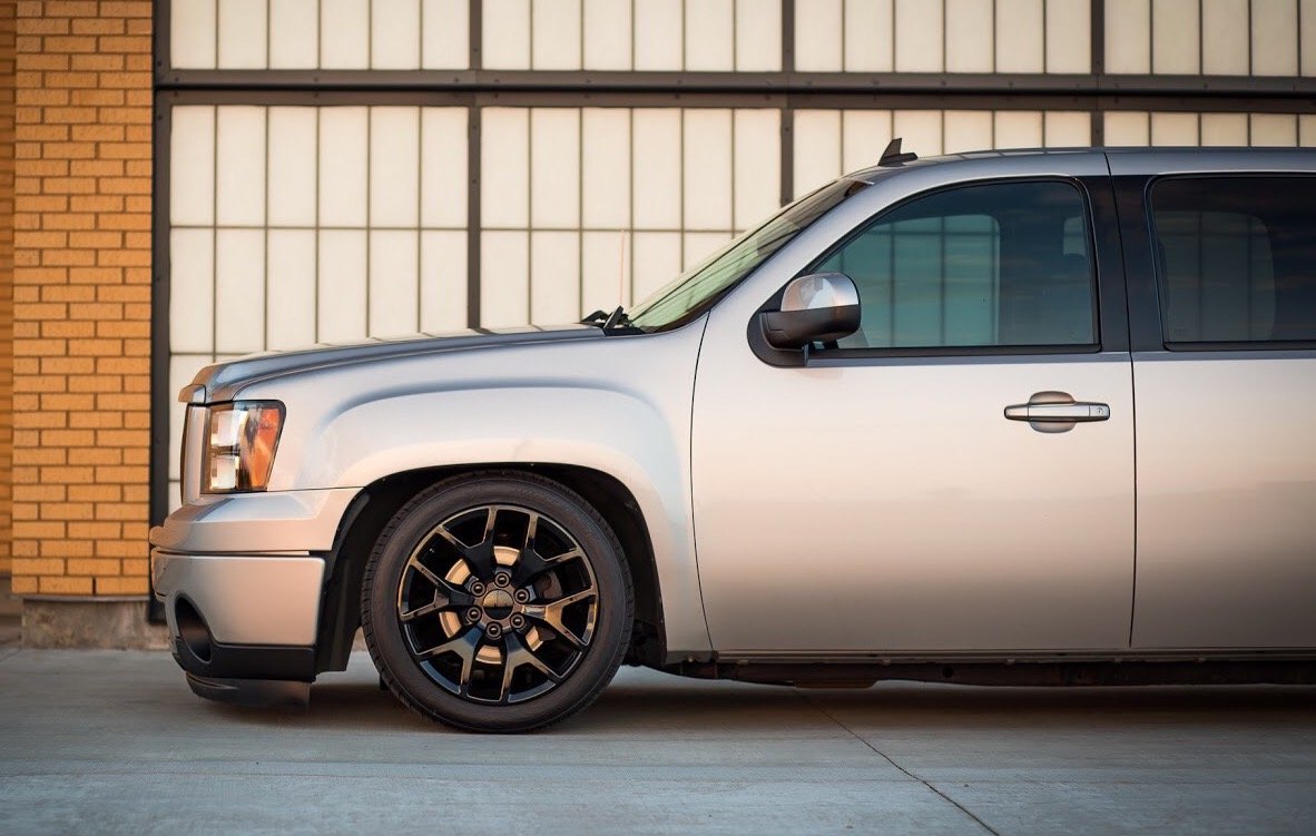 GMC Sierra Gloss Black FR 44