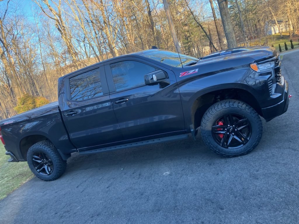 Chevrolet Silverado 20x9 Gloss Black FR 94