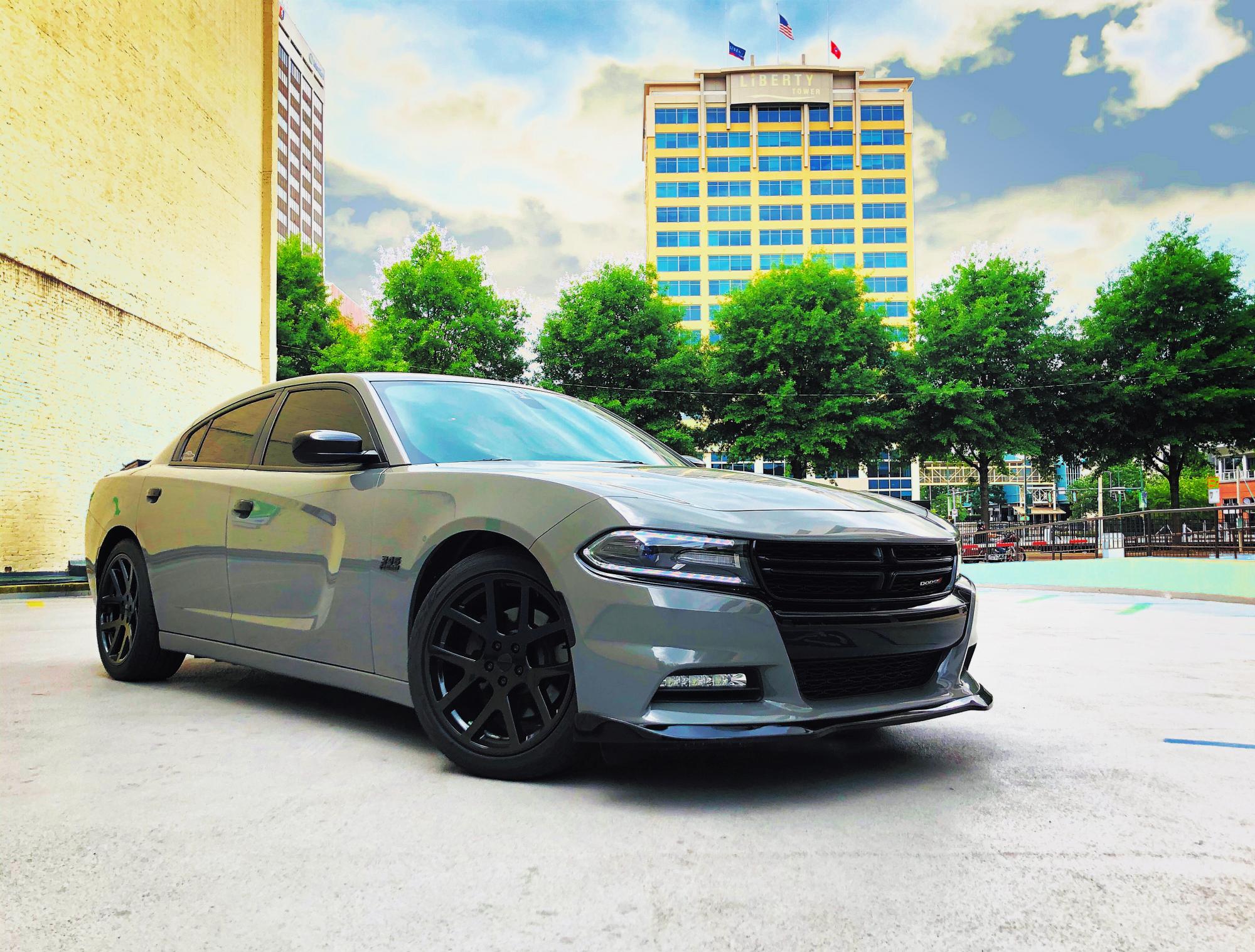 Dodge Charger Gloss Black FR 64