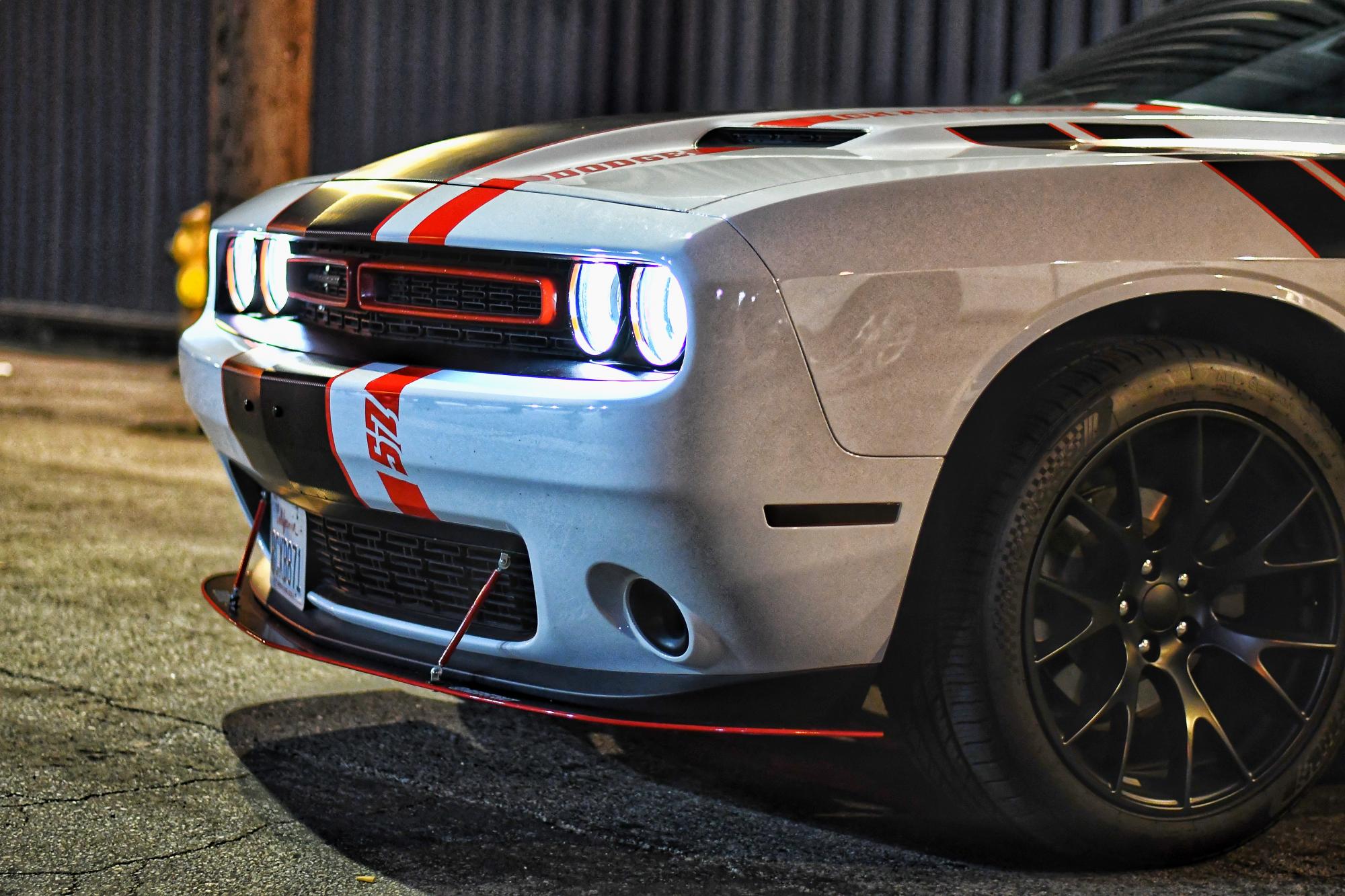Dodge Challenger Satin Black FR 70