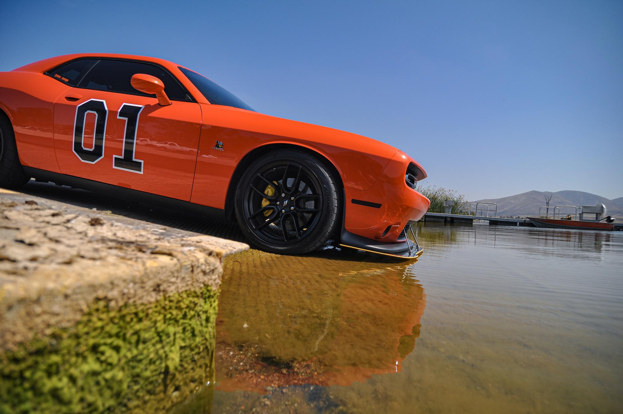 Dodge Challenger Gloss Black FR 74