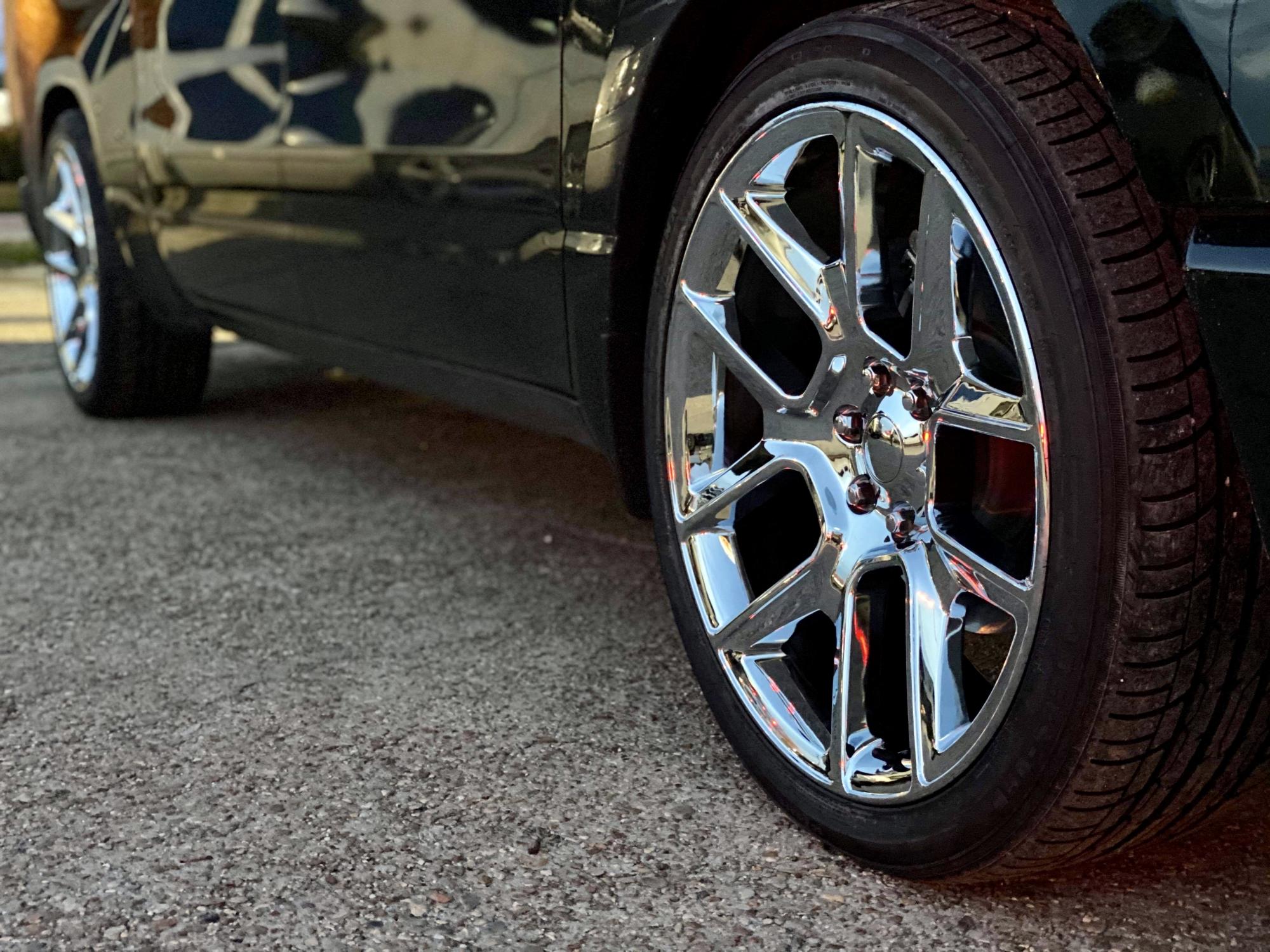 Ram Truck Ram 1500 Chrome FR 76