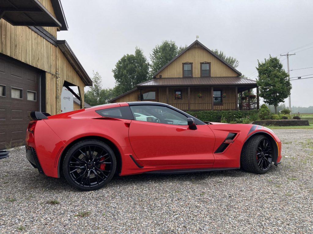 Chevrolet Corvette Gloss Black FR 22