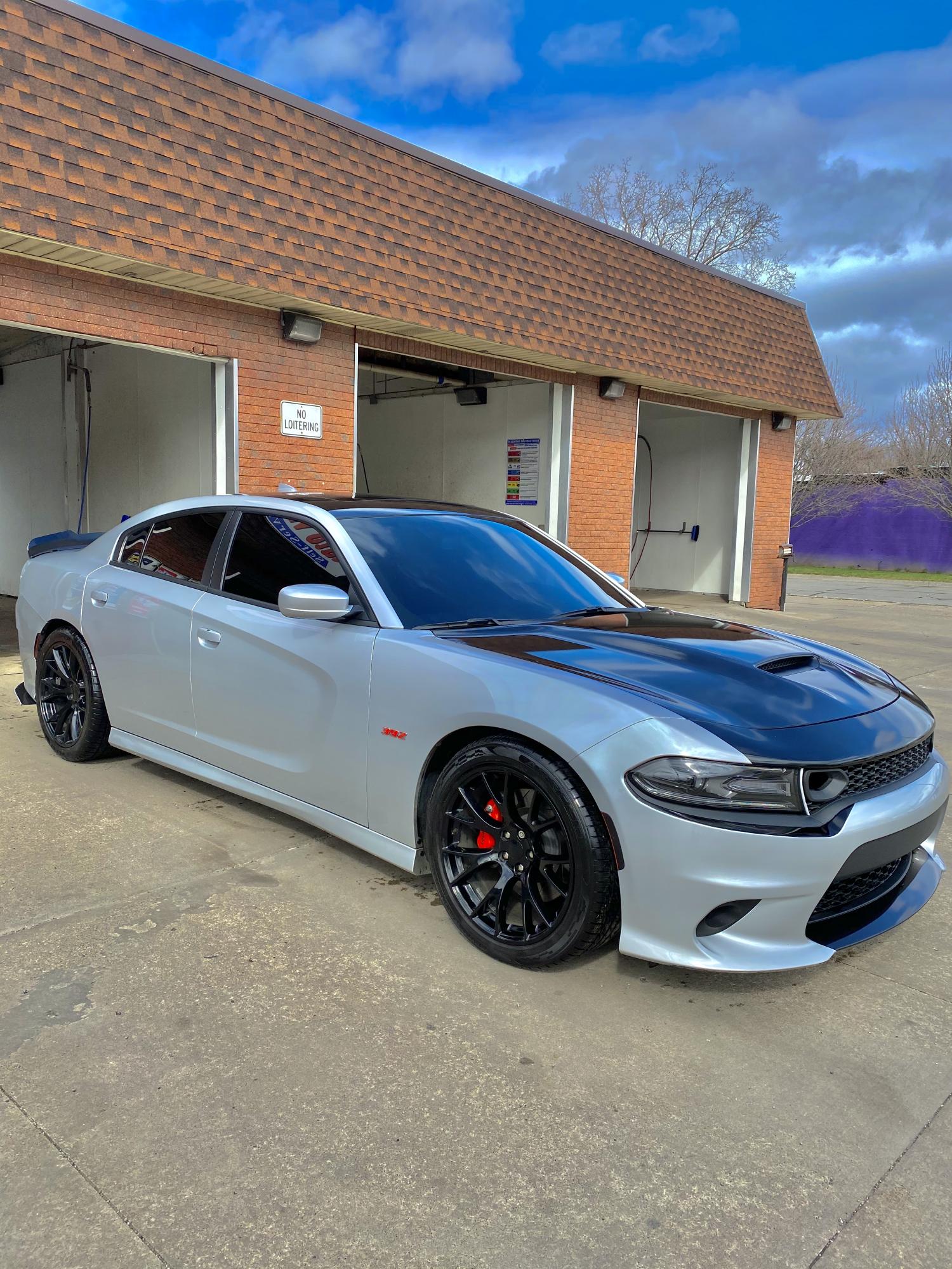 Dodge Charger Gloss Black FR 70