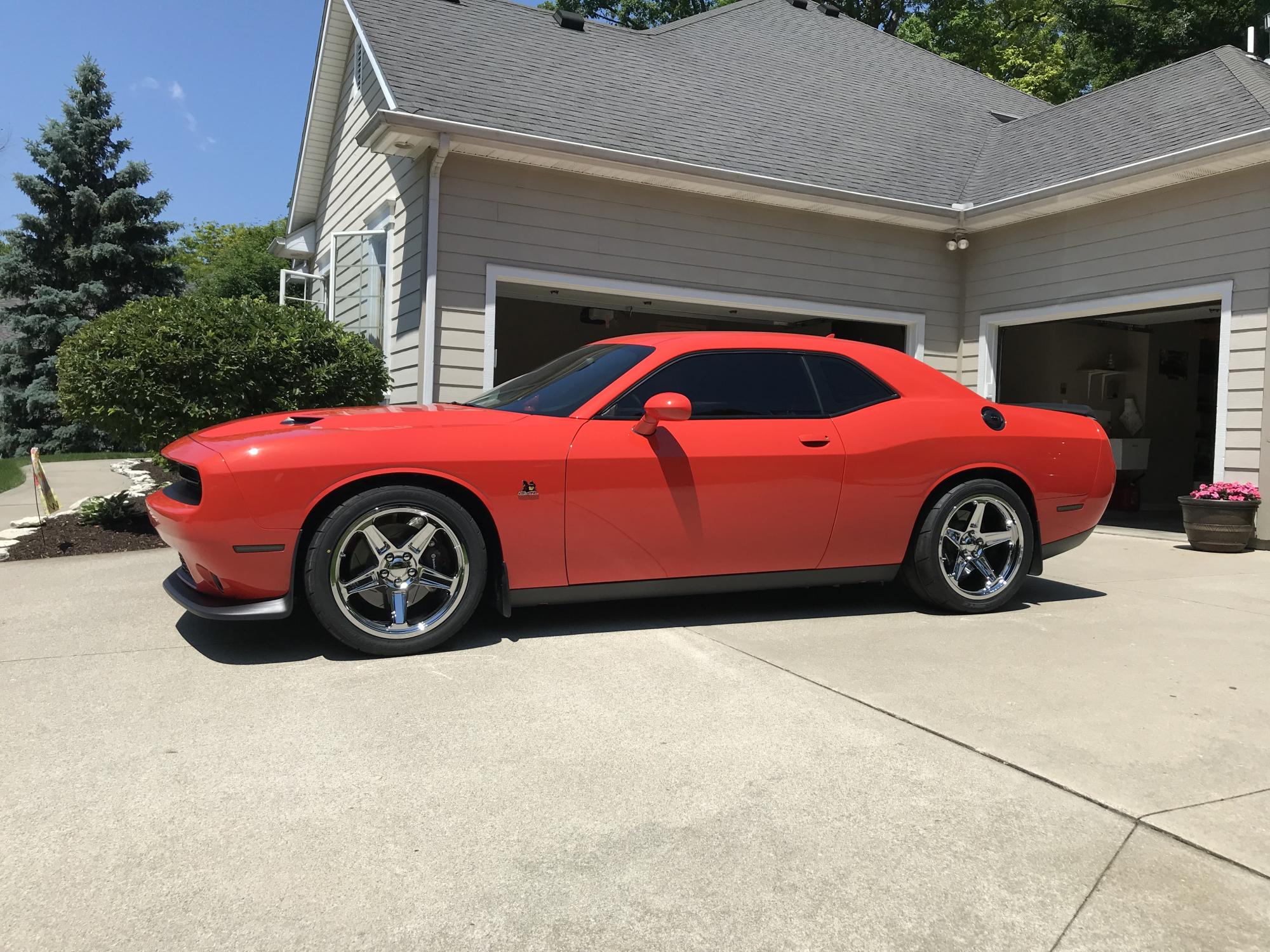 Dodge Challenger Chrome FR 73