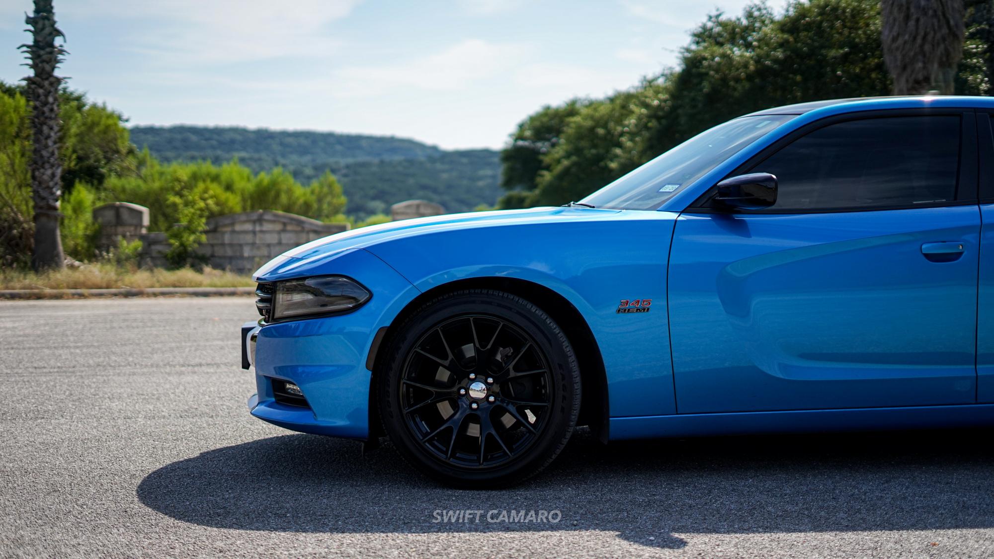 Dodge Charger Gloss Black FR 70