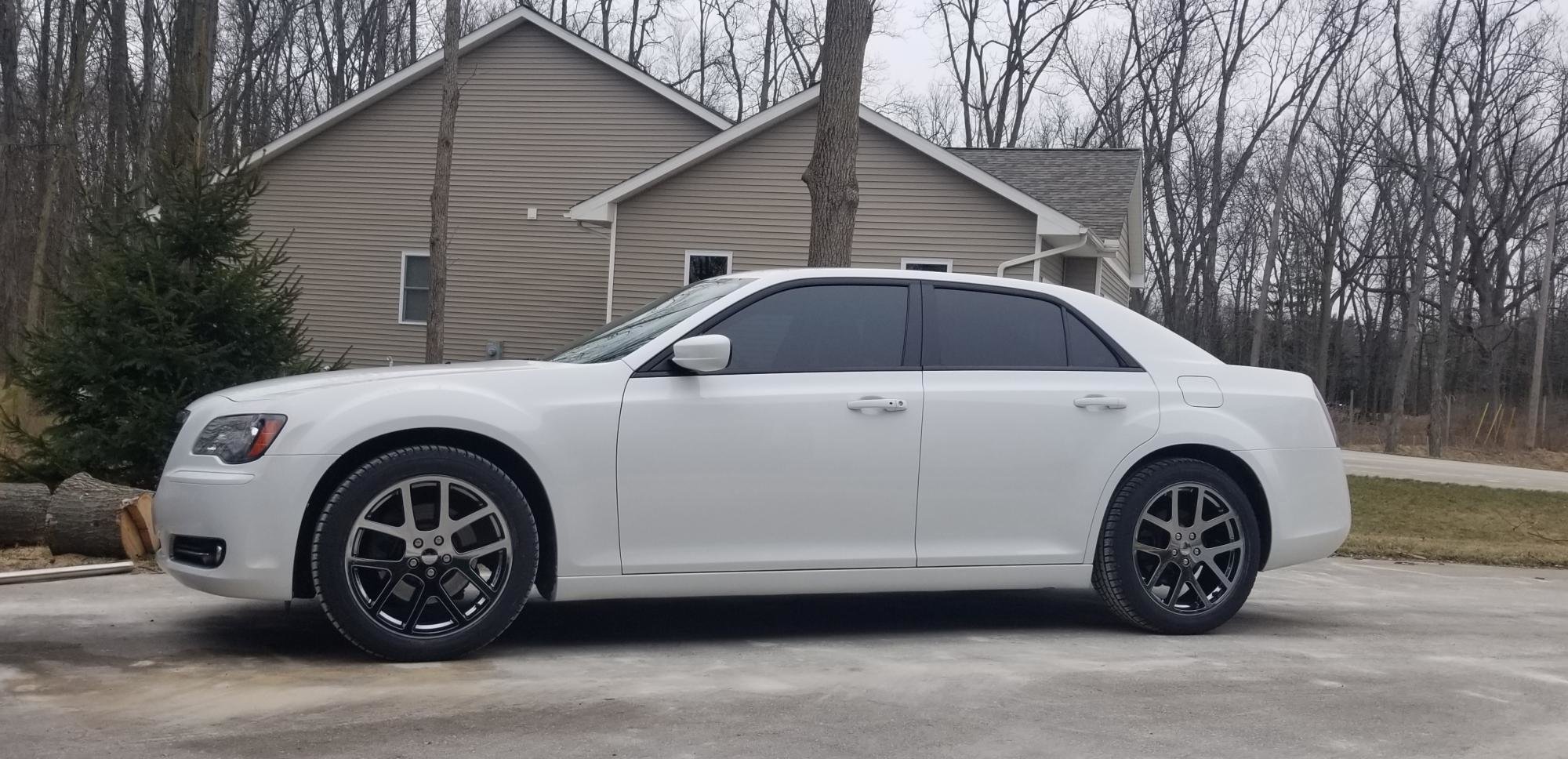 Chrysler 300 20x8.5 PVD Black Chrome FR 64