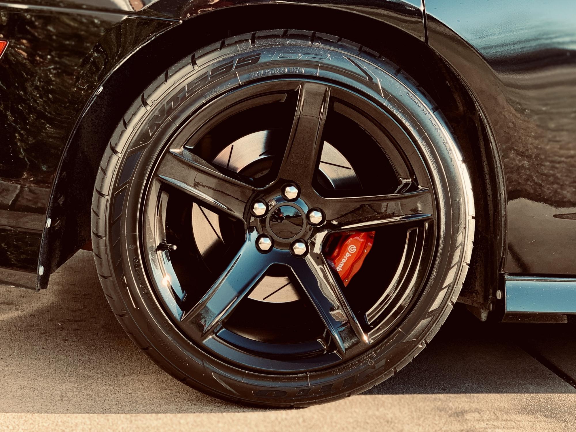 Dodge Charger Gloss Black FR 77