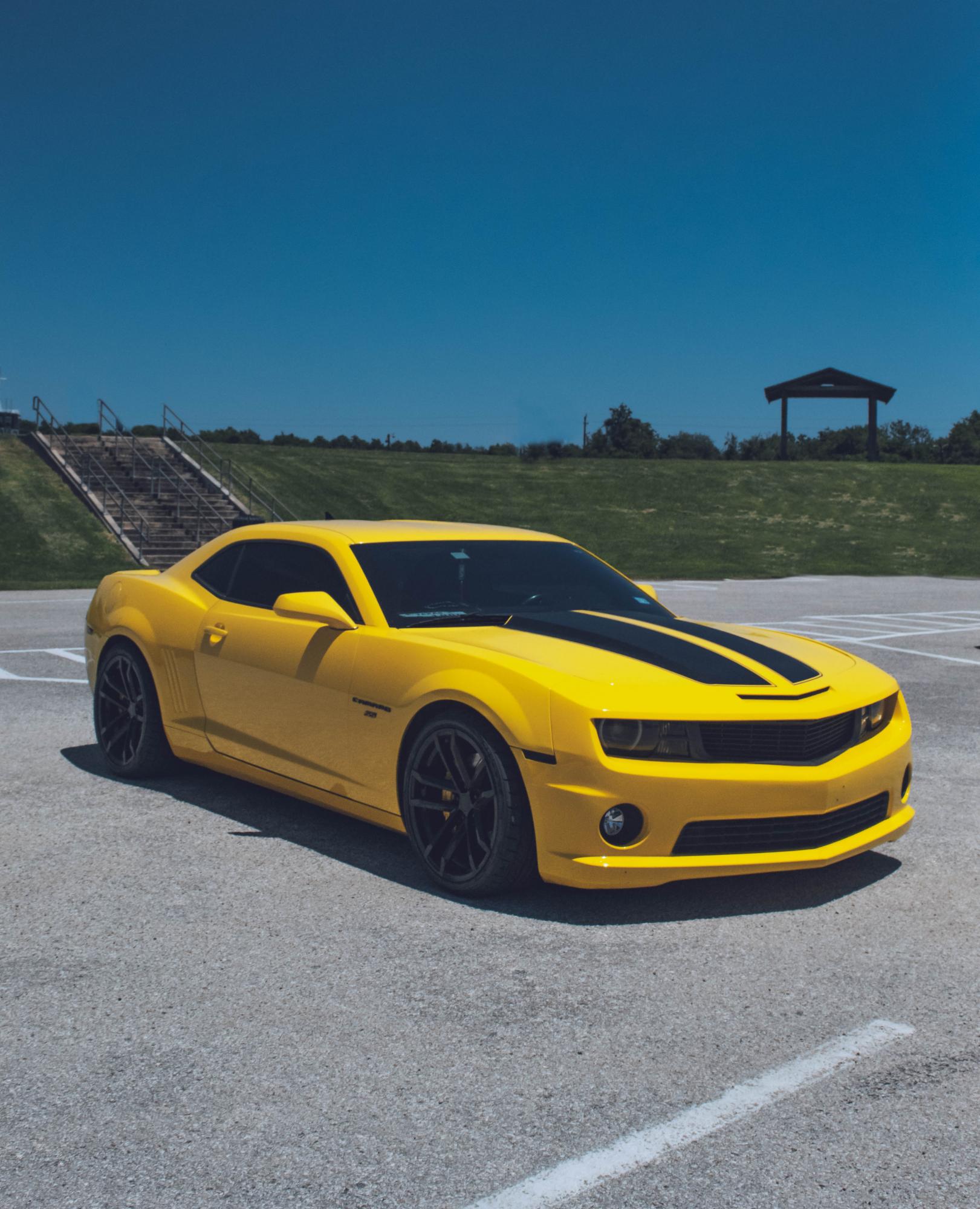 Chevrolet Camaro 20x10 Gloss black FR 41