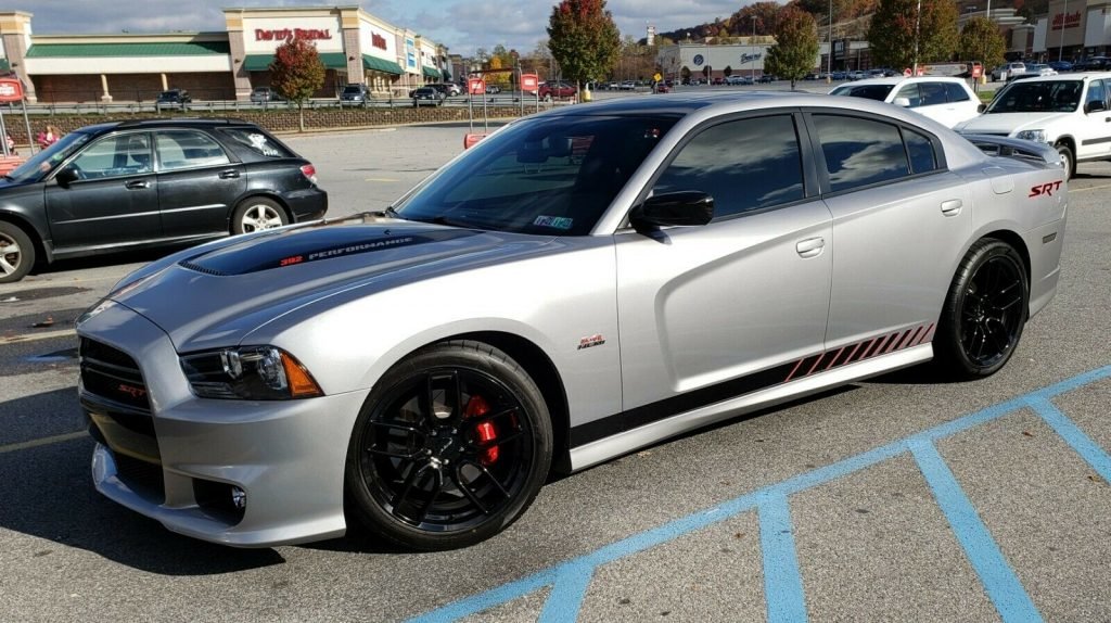Dodge Charger Gloss Black FR 74