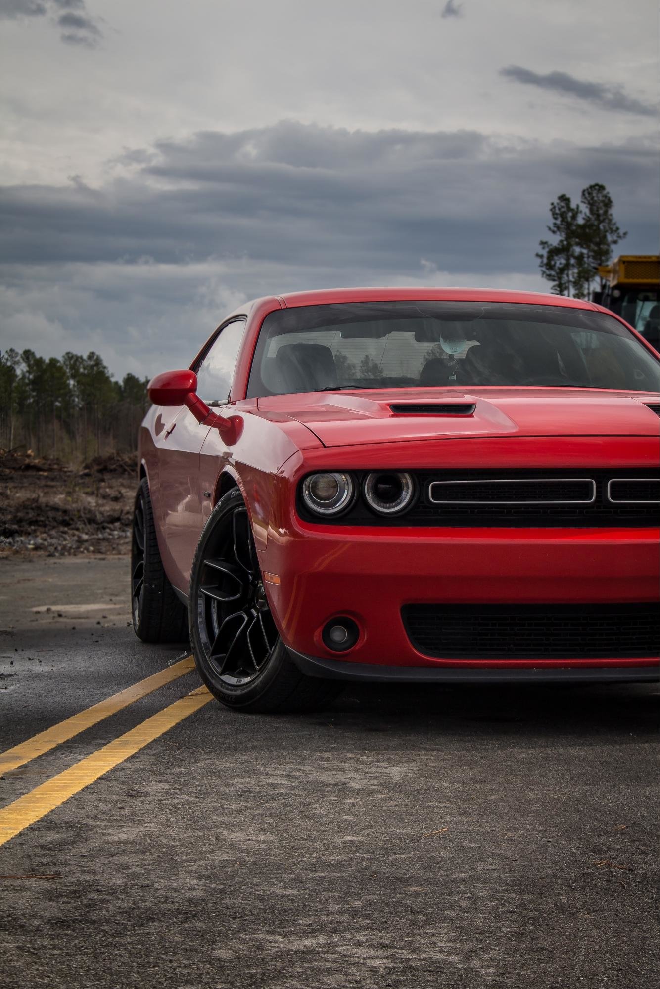 Dodge Challenger Gloss Black FR 74