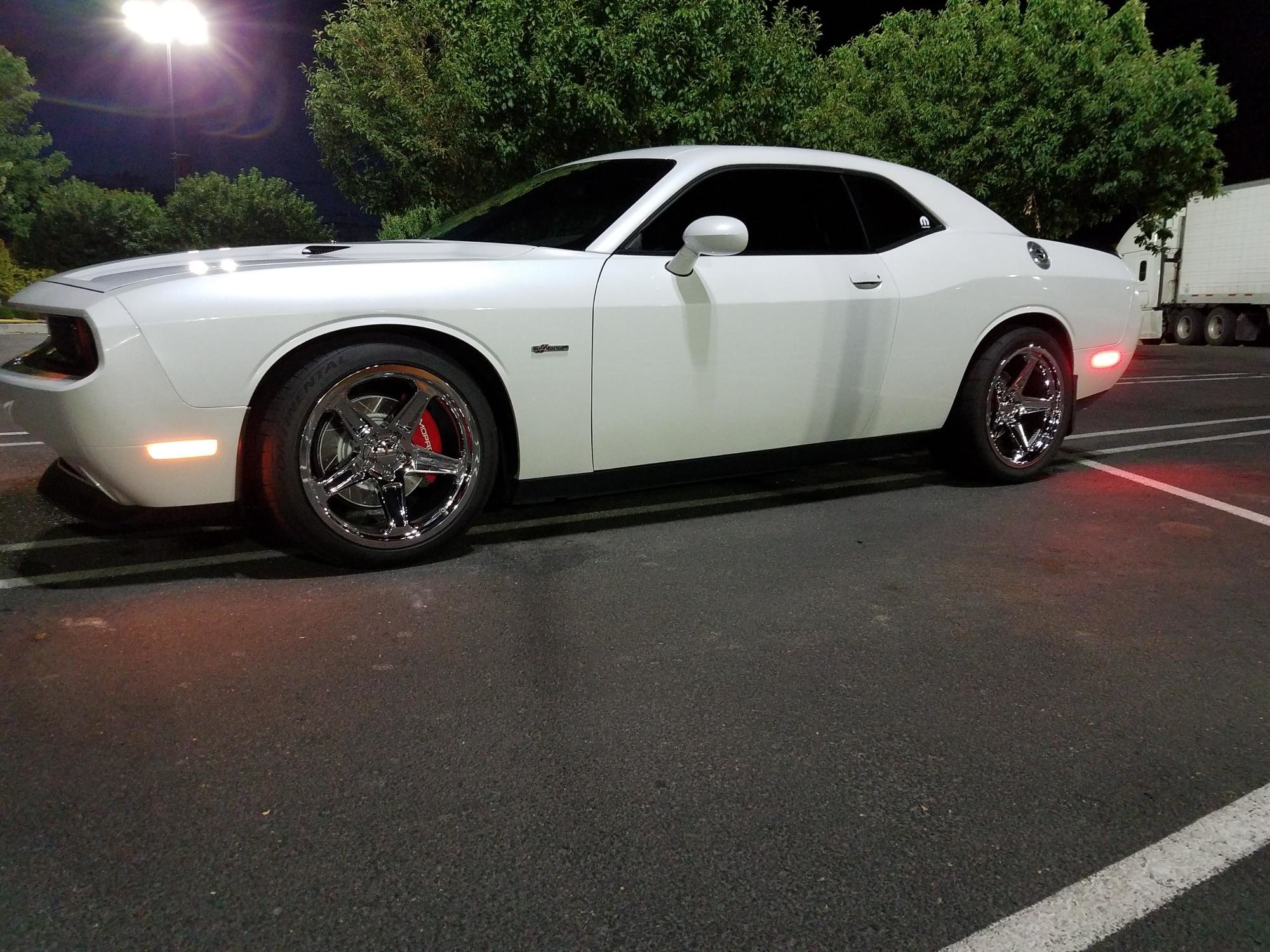 Dodge Challenger Chrome FR 73