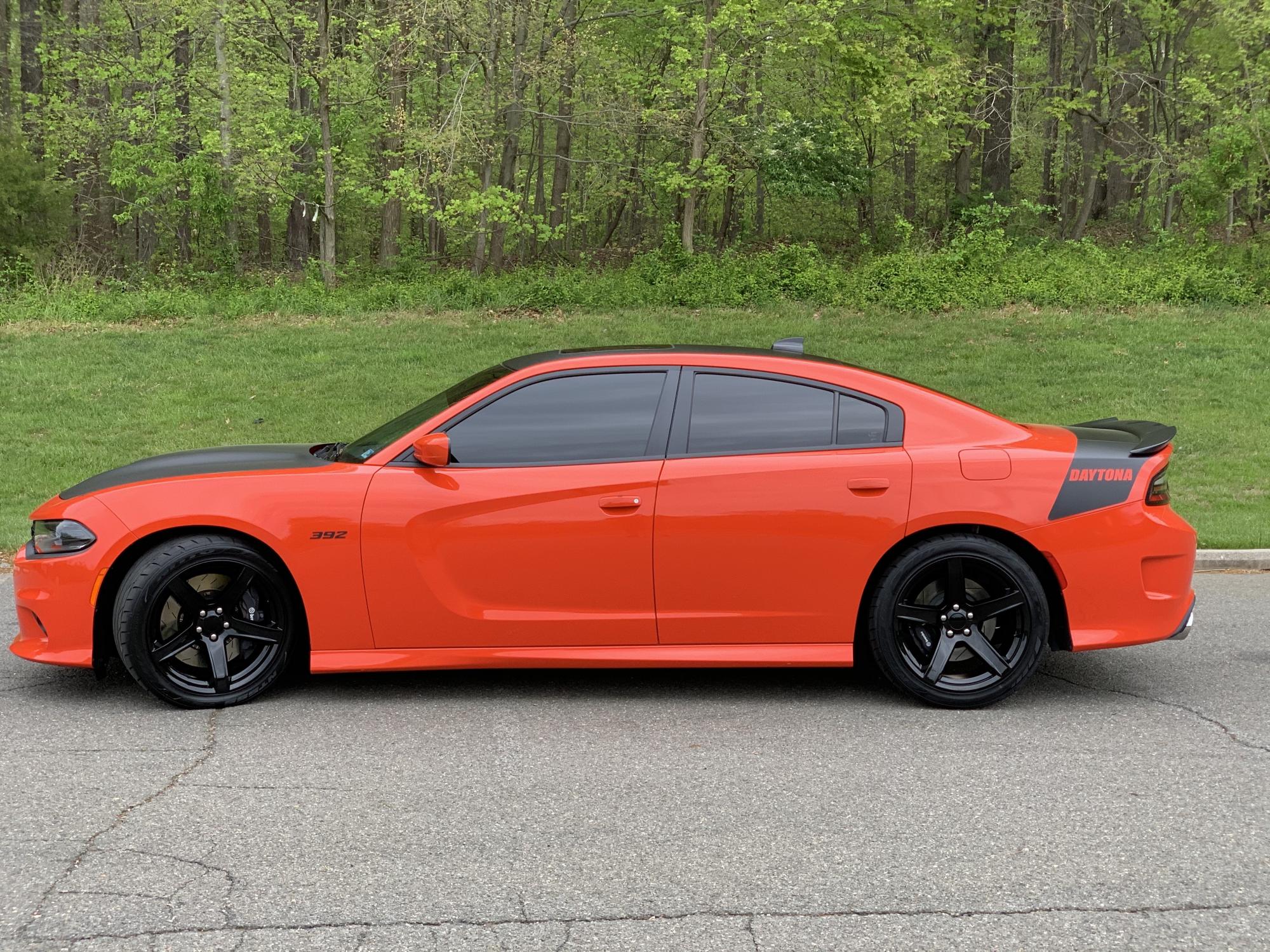 Dodge Charger Gloss Black FR 77