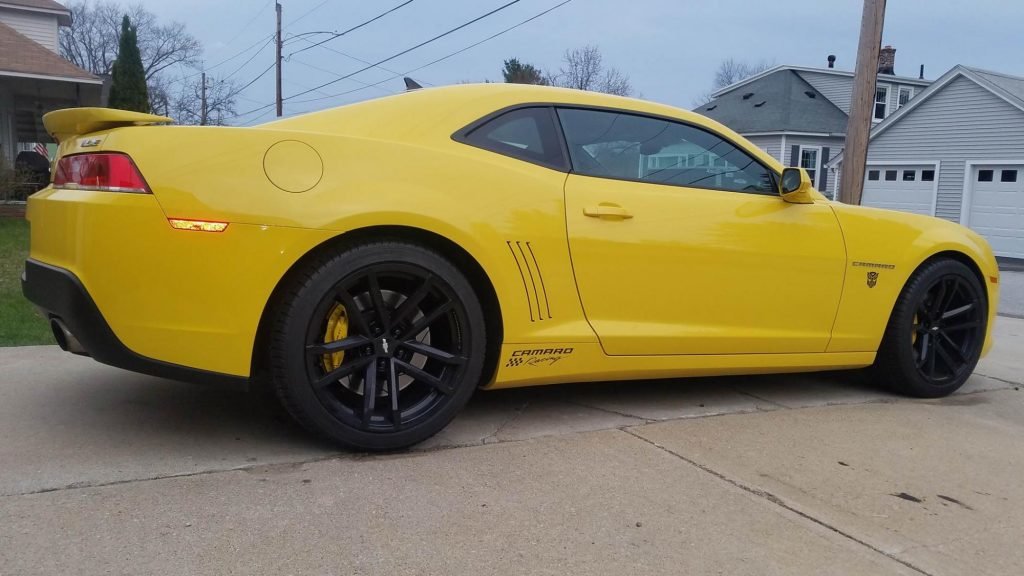 Chevrolet Camaro Gloss Black FR 41