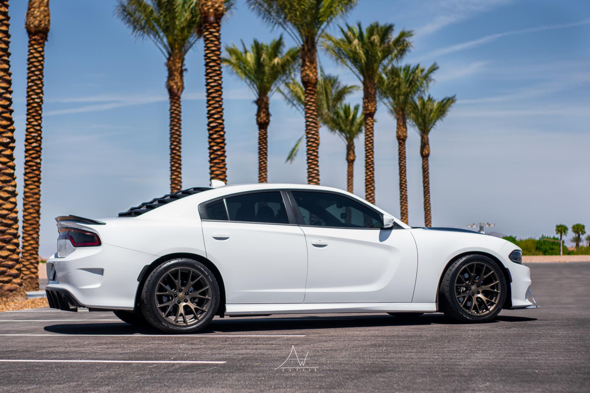 Dodge Charger Bronze FR 70