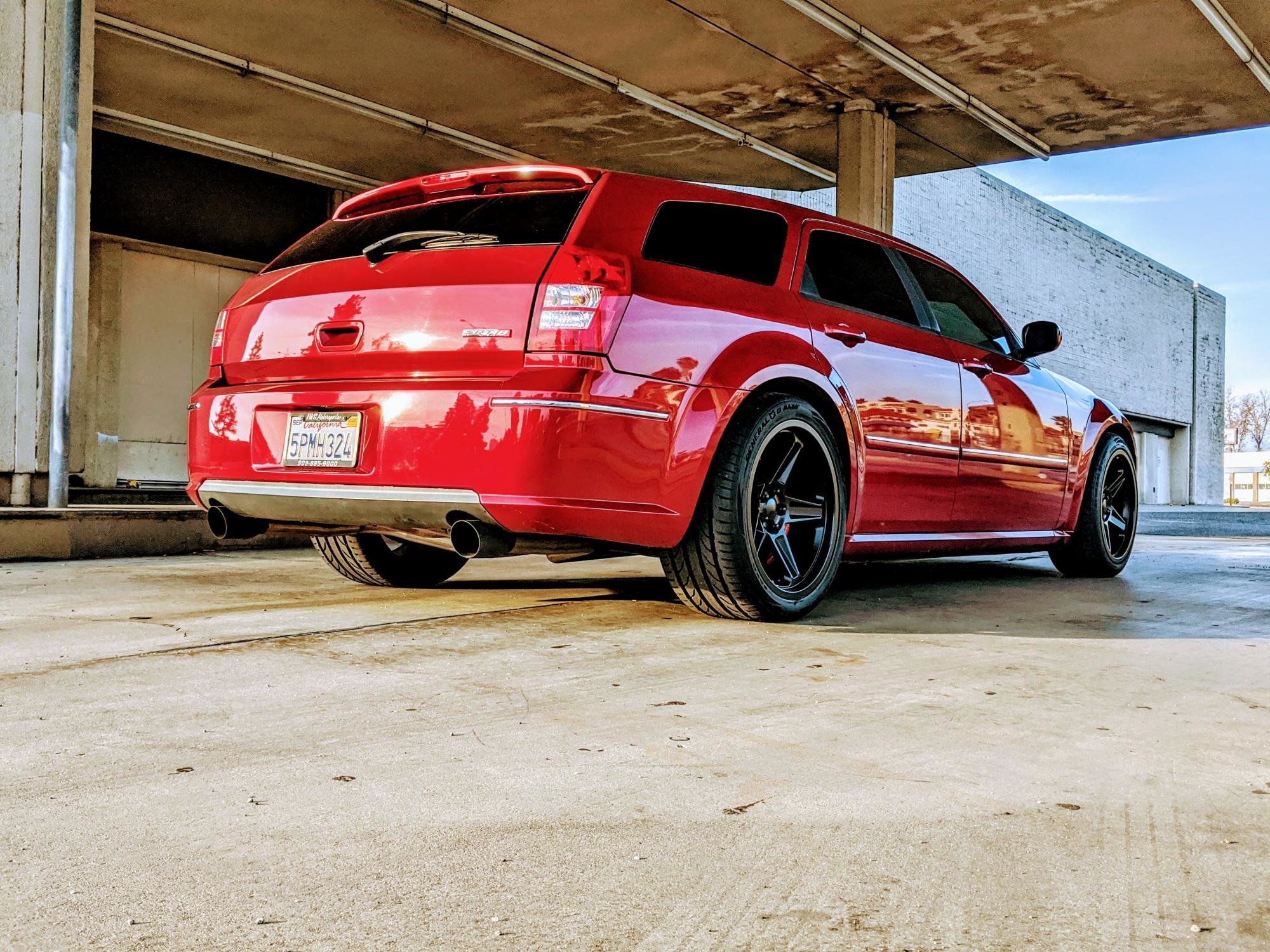 Dodge Magnum Gloss Black FR 73
